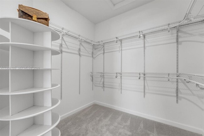 Building Photo - 2425 SE 28th Dr