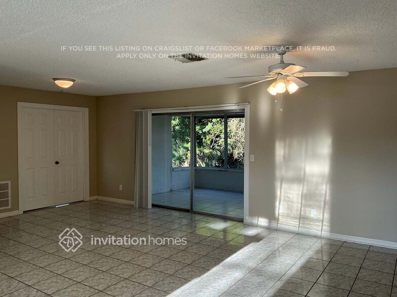 Building Photo - 417 Oakleaf Blvd