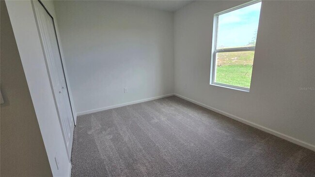 Building Photo - 3363 Alexander Dr