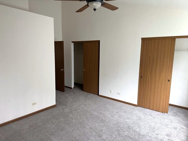 Building Photo - 2928 Kentshire Cir