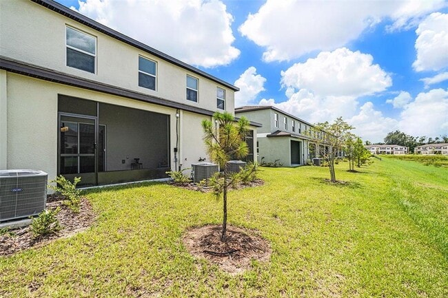 Building Photo - 36171 Risa Michele St