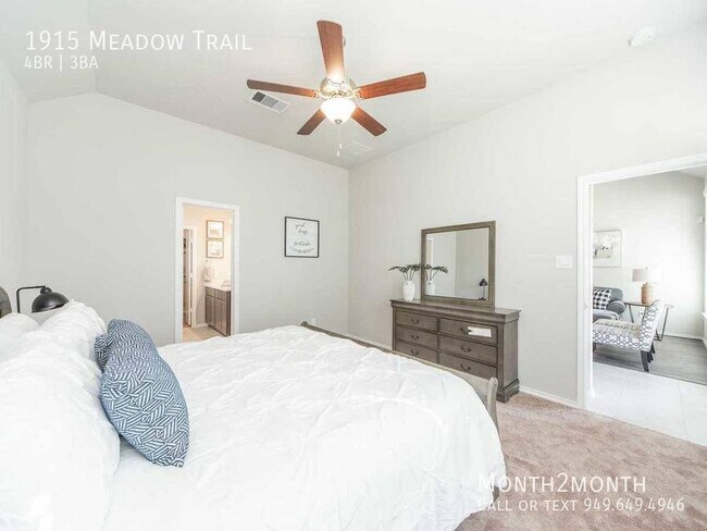 Building Photo - Meadow Trail Manor
