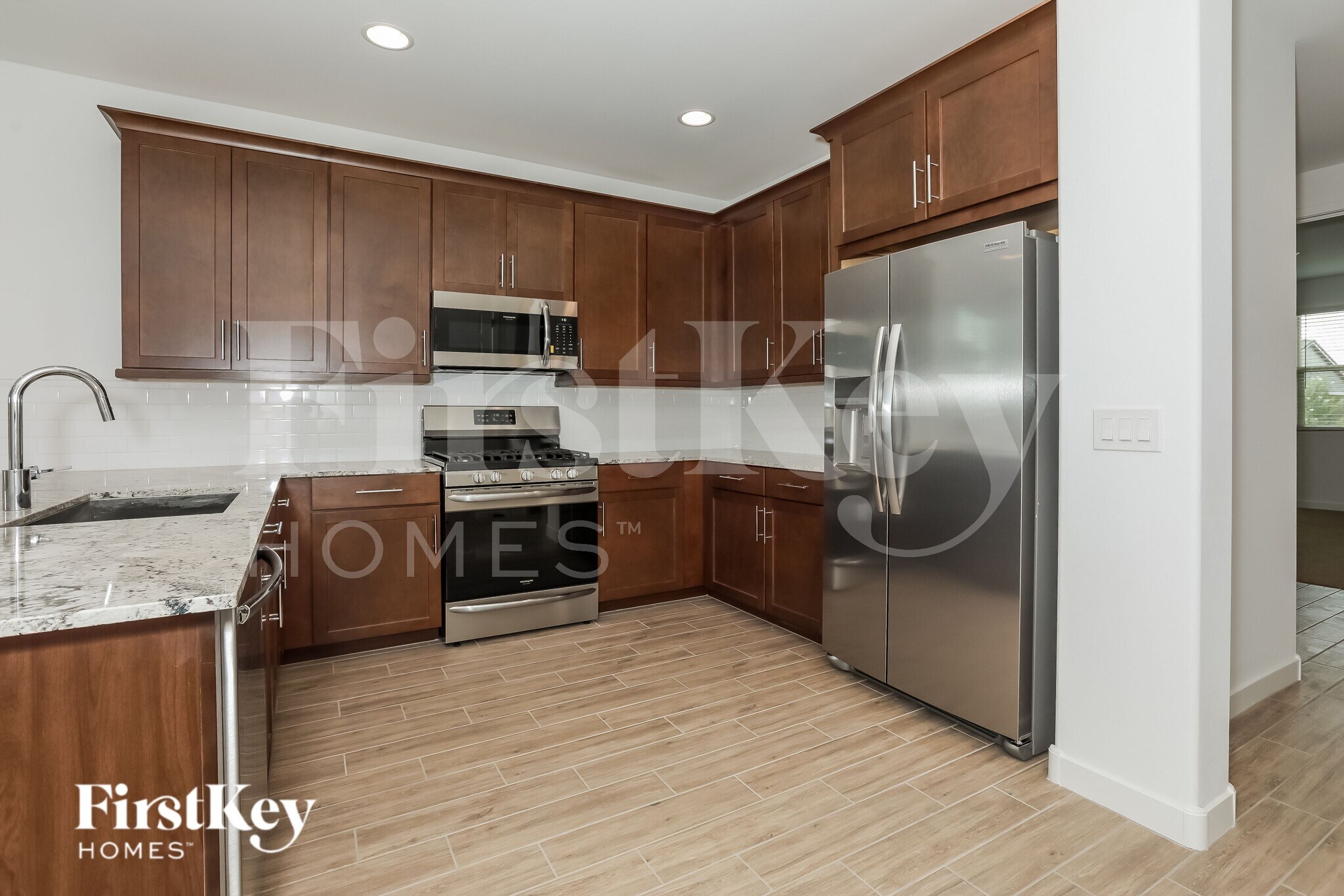 Building Photo - 4227 S 94th Ln