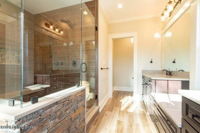 Building Photo - 2112 Maryland Ave