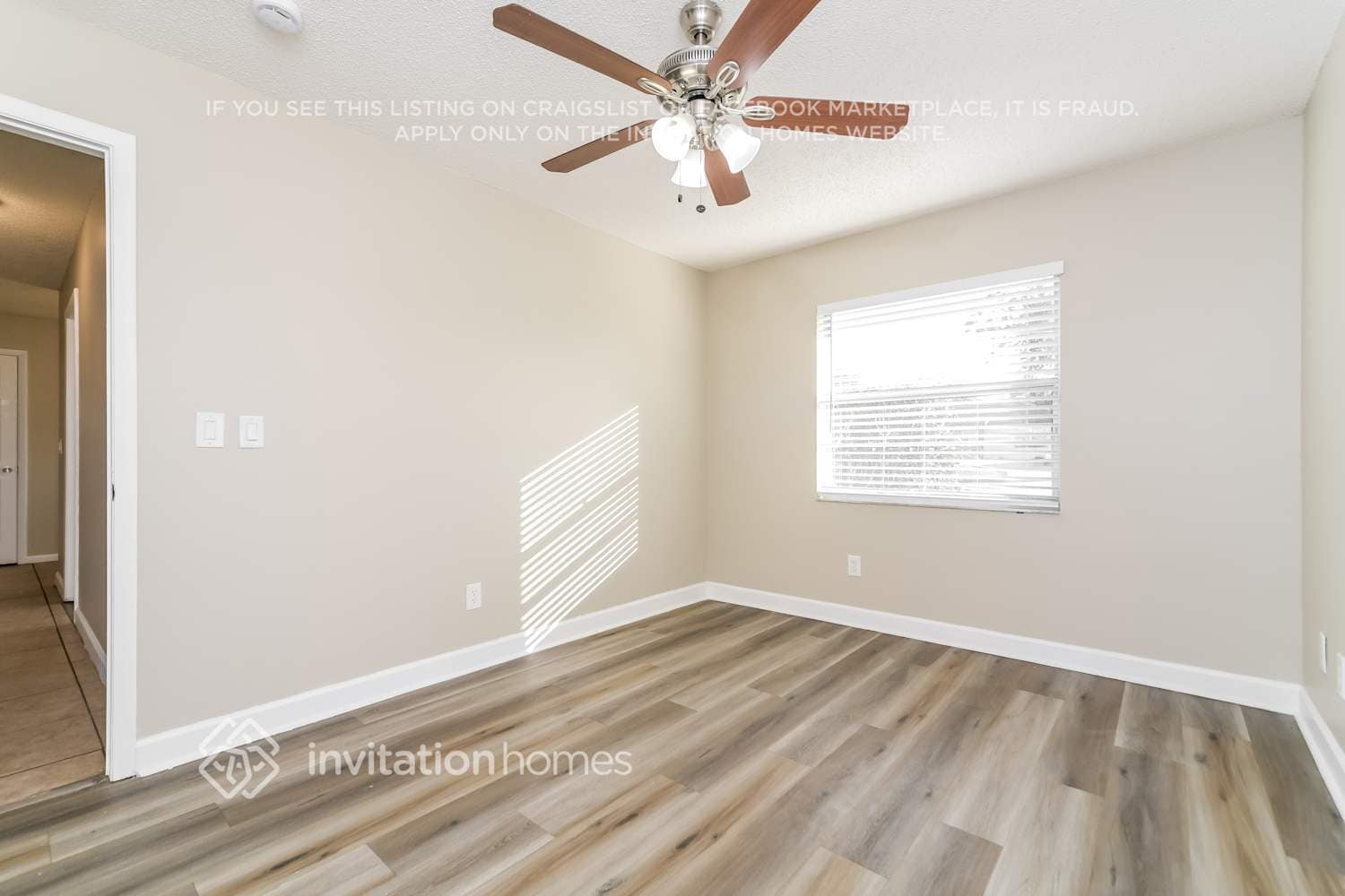 Building Photo - 2819 Bermuda Ave N