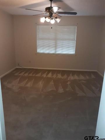 Building Photo - 529 Broad St