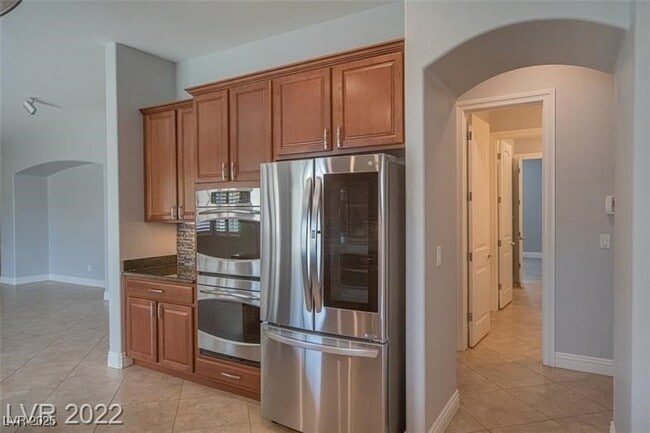 Building Photo - 4935 N Moncada Way