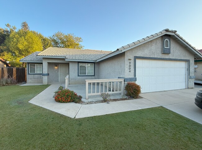 Primary Photo - 9004 St Jean Ct