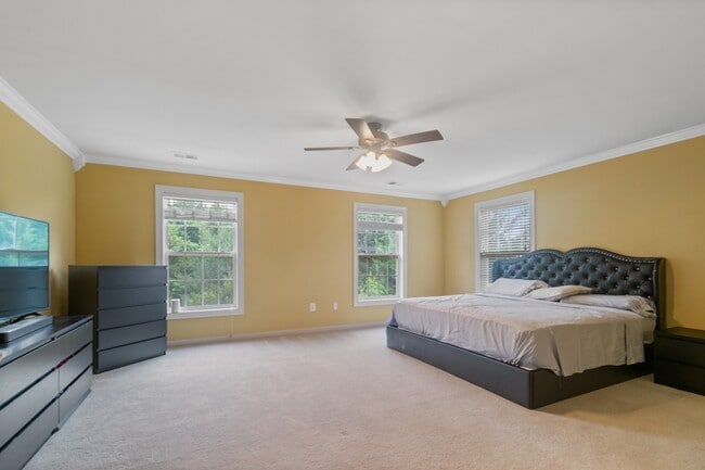Building Photo - 5105 Bright Owl Rd