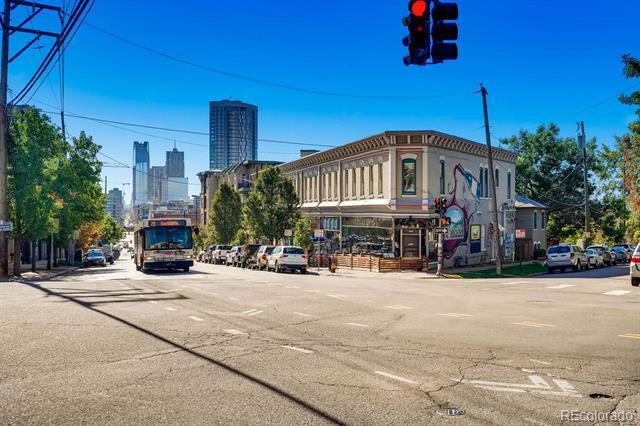 Building Photo - 2915 Umatilla St