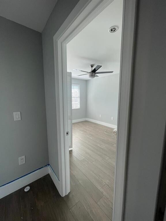 Building Photo - 4135 Eastridge Cir