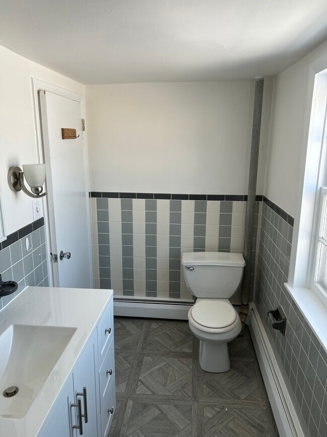 Building Photo - 1943 Smoketown School Rd