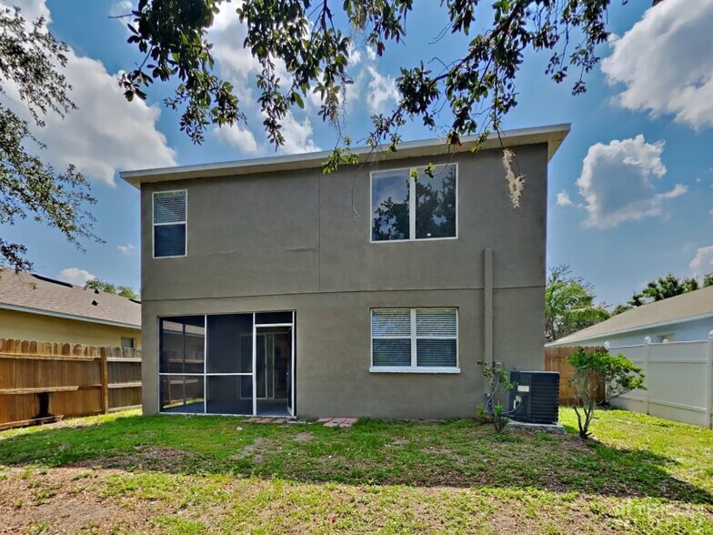 Building Photo - 1438 Delano Trent St