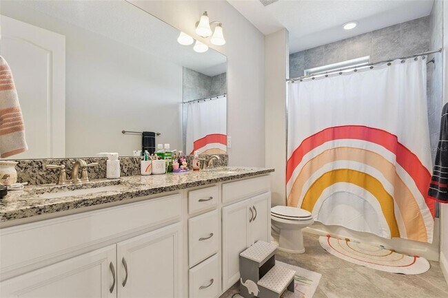 Building Photo - 10151 Henbury St