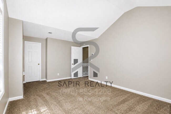 Building Photo - 5868 Amerson Ln