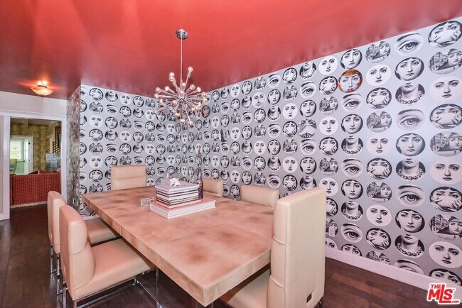 Building Photo - 2172 Argyle Ave