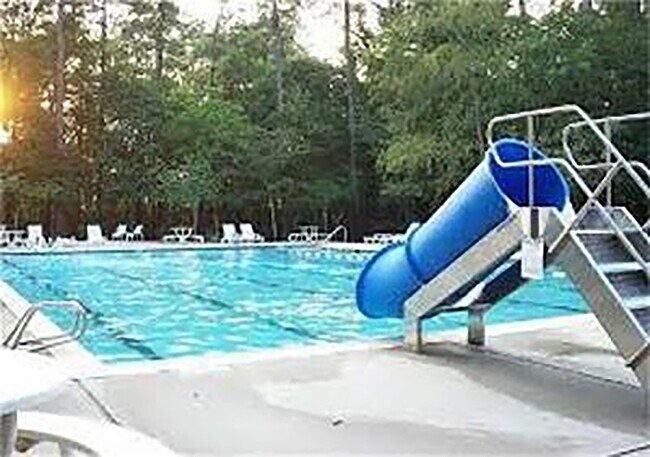 Building Photo - 21016 Alden's Oak