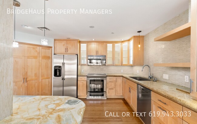 Building Photo - 1099 1st St