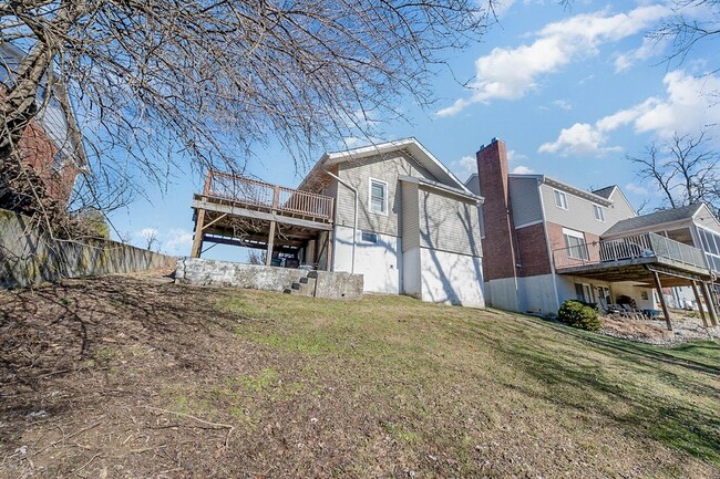 Building Photo - 1127 Cecelia Ave