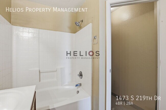 Building Photo - 1473 S 219th Dr