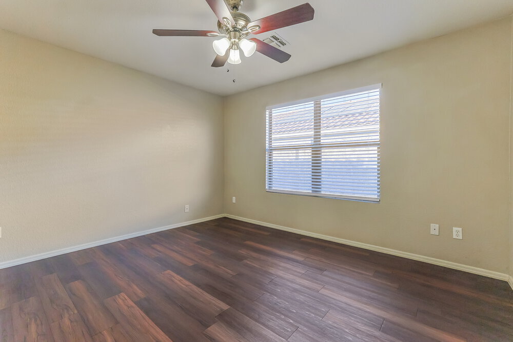 Building Photo - 8442 E Navarro Cir