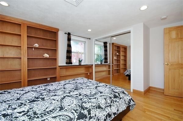 Building Photo - 22 Westlund Rd