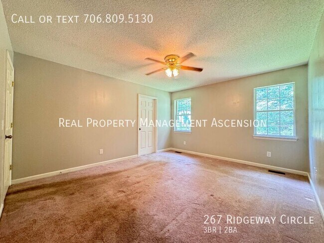 Building Photo - 267 Ridgeway Cir