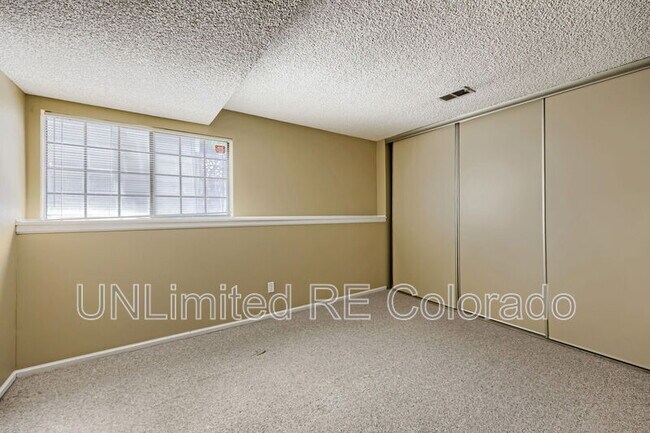 Building Photo - 11846 E Cornell Cir