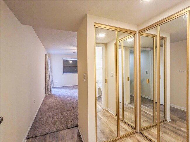 Building Photo - 5160 Marsh Field Ln