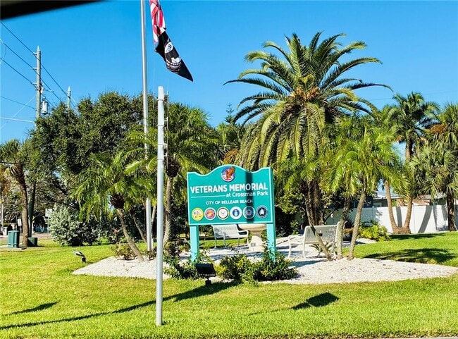 Building Photo - 113 12th St