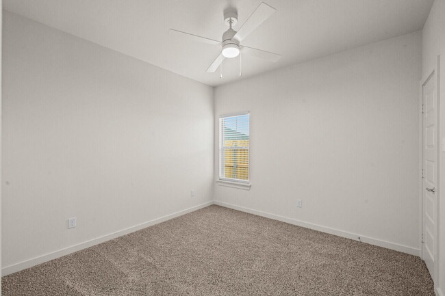 Building Photo - 7044 41st St