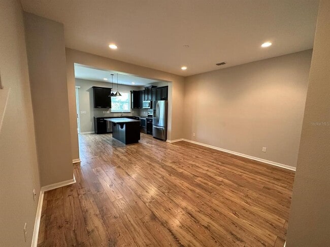 Building Photo - 3588 Brighton Park Cir