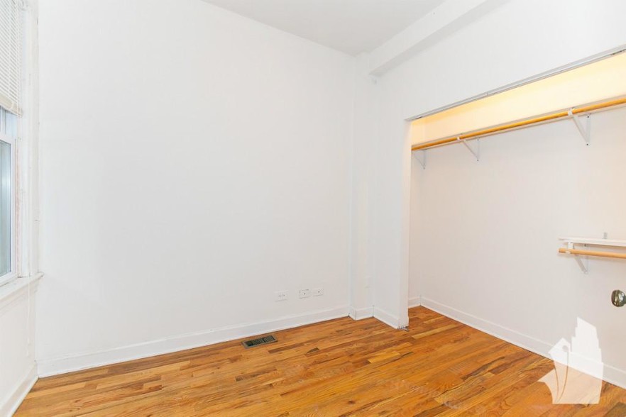 Building Photo - 1460 W Grace St