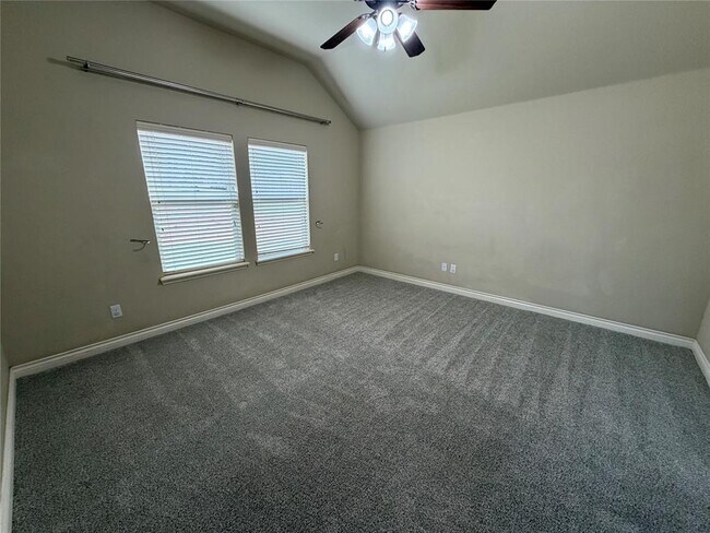 Building Photo - 3420 Bear Mountain Dr
