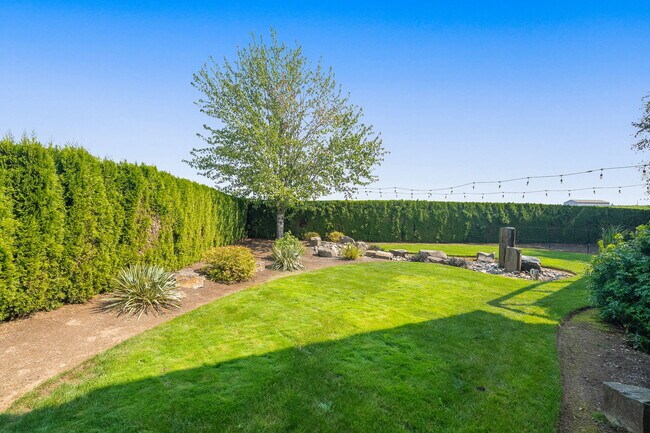 Building Photo - 29209 SE Highway 212