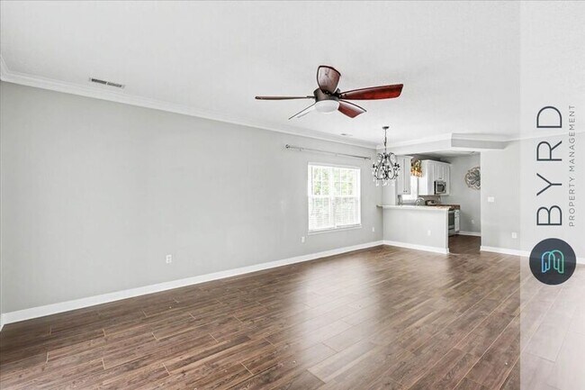 Building Photo - 4706 Twin Hickory Lake Dr