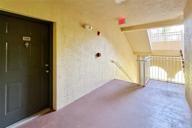 Building Photo - 6533 Emerald Dunes Dr