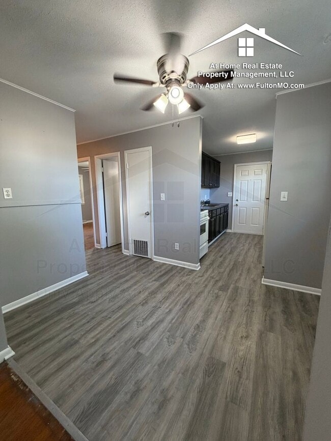 Building Photo - 301 Bryant St