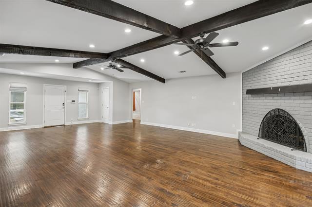 Building Photo - 10215 Dale Crest Dr