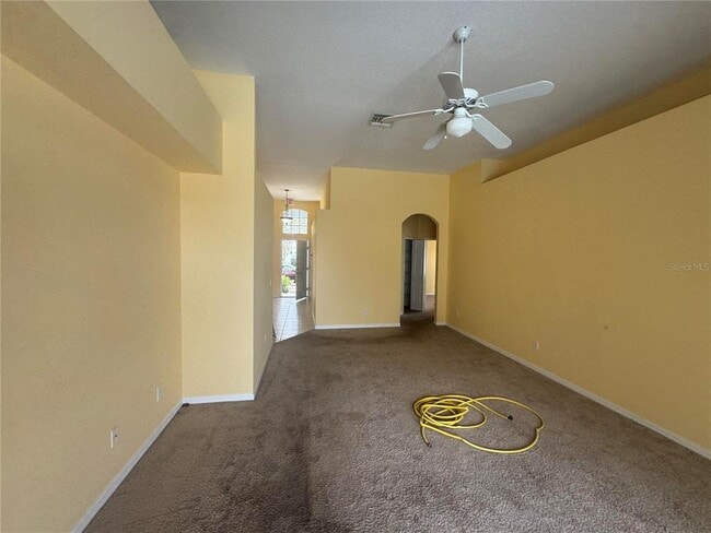 Building Photo - 456 Calabay Parc Blvd