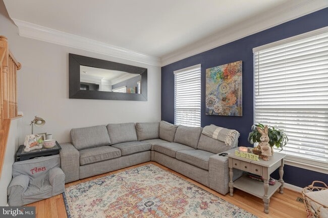 Building Photo - 164 Comay Terrace