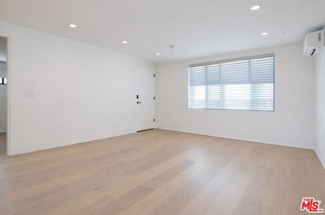 Building Photo - 8261 1st St