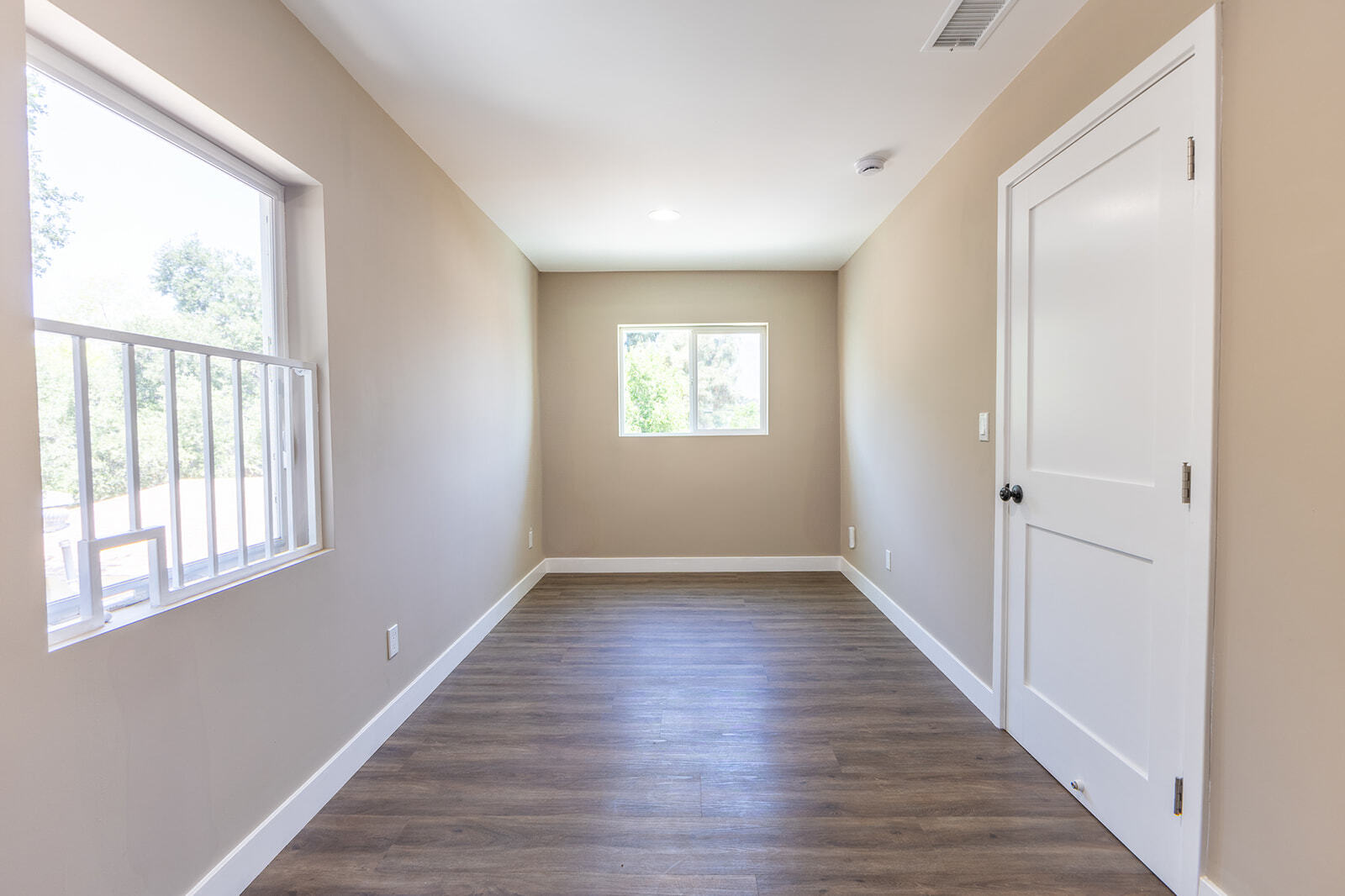 Bedroom 2 - 8424 Grenoble St