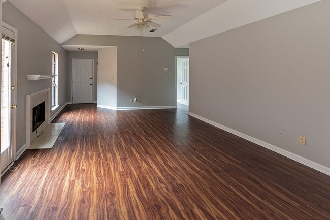 Building Photo - Home for Rent in Dalraida