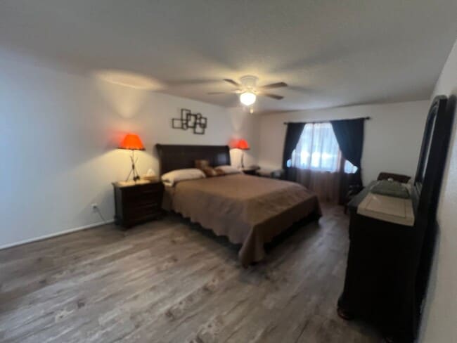 Building Photo - 3-bedroom 2 baths home