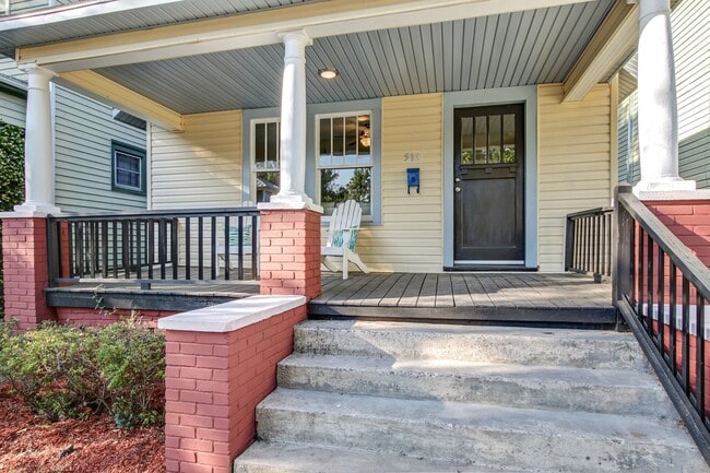 Building Photo - 513 E 36th St