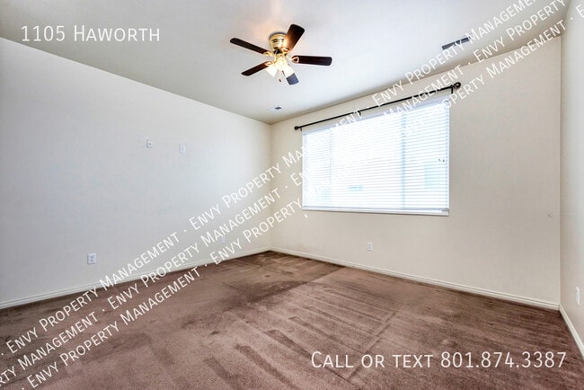 Building Photo - 1105 Haworth-