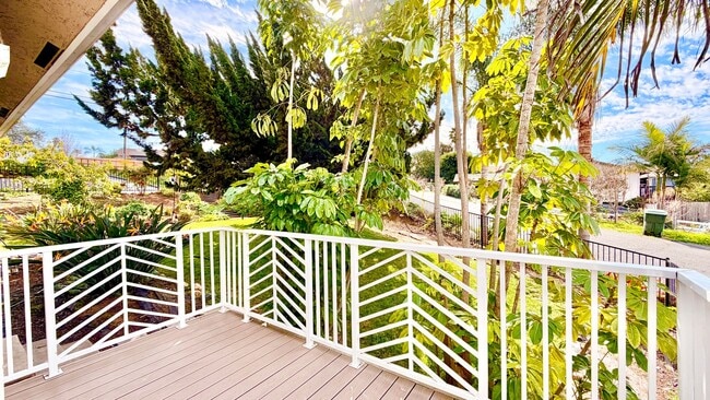 Building Photo - Beautiful Craftsman-style Home with fenced yard space, detached garage and additional parking in ...