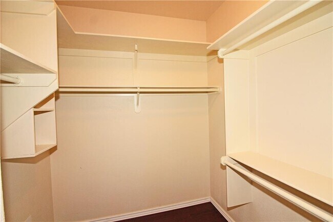 Building Photo - 4302 SW Brownstone Ave