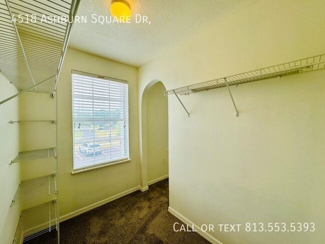 Building Photo - 4518 Ashburn Square Dr